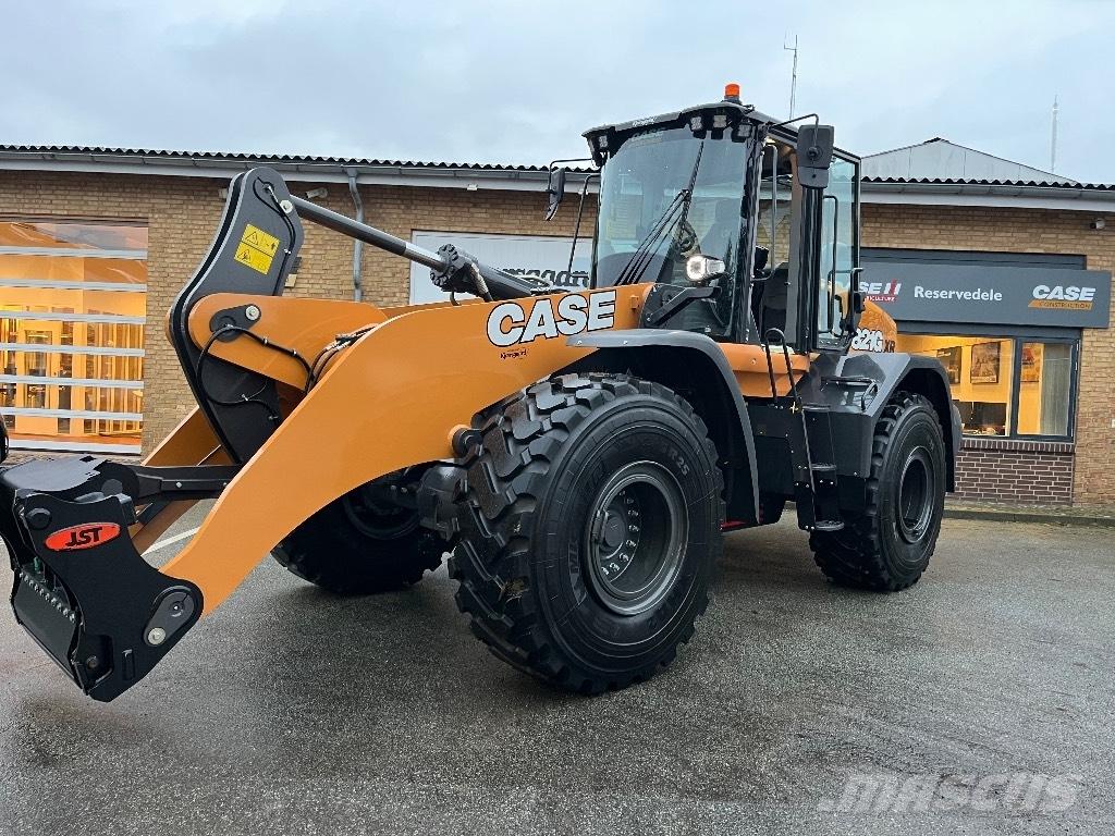 CASE 821 G XR Cargadoras sobre ruedas