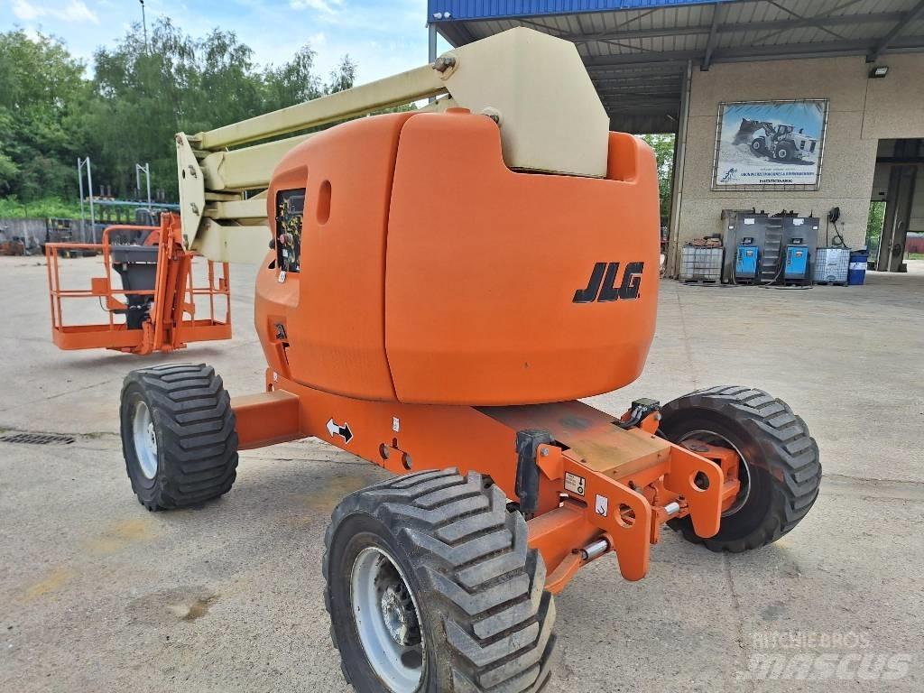 JLG 510 AJ Plataformas con brazo de elevación manual