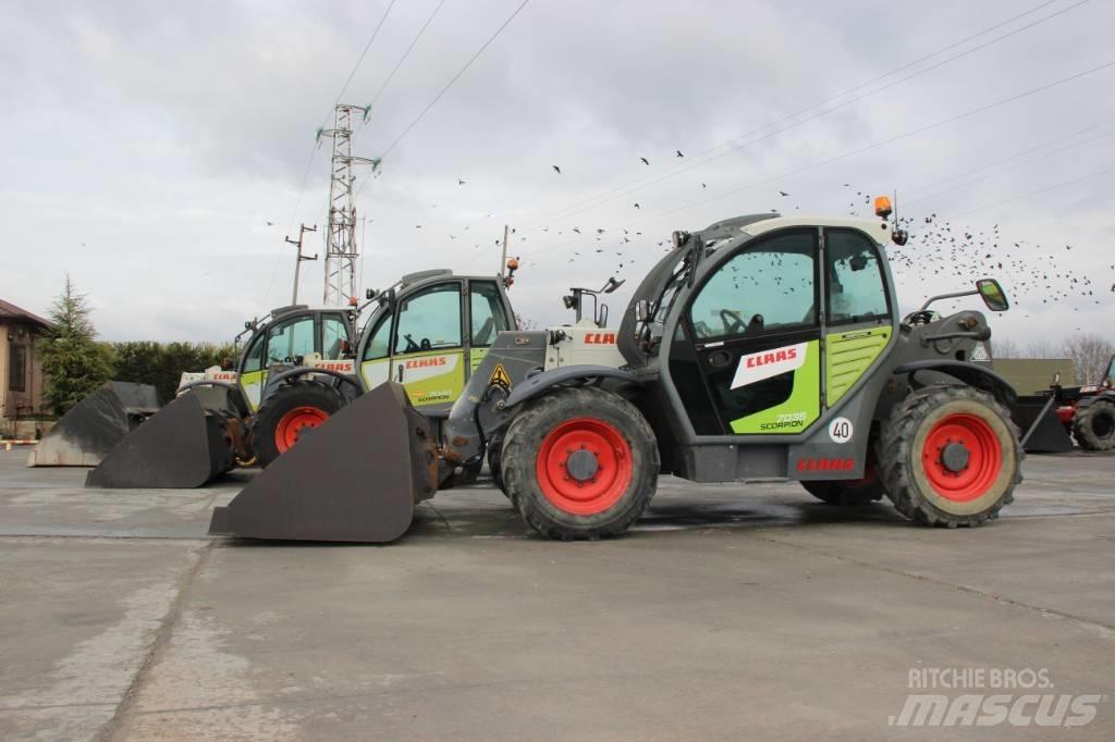  TELEHANDLER CLAAS Manipuladores telescópicos agrícolas