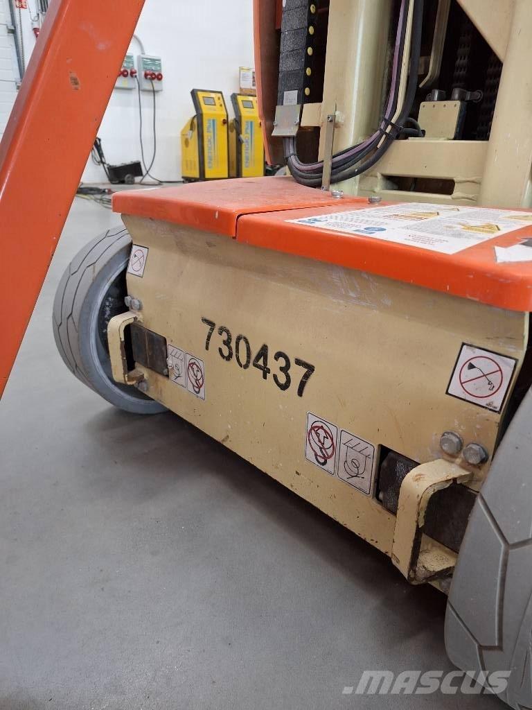JLG Toucan 10 E Plataformas con jaula de elevación