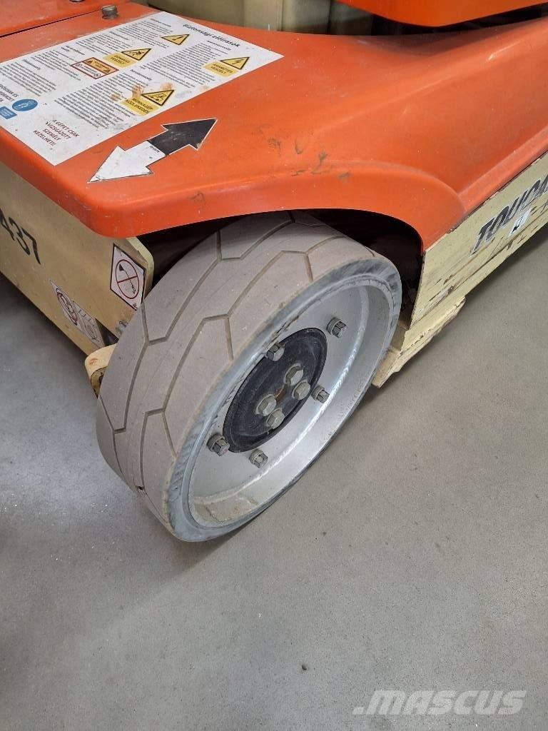 JLG Toucan 10 E Plataformas con jaula de elevación