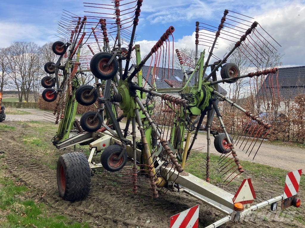 CLAAS Liner 3500 Rastrilladoras y rastrilladoras giratorias