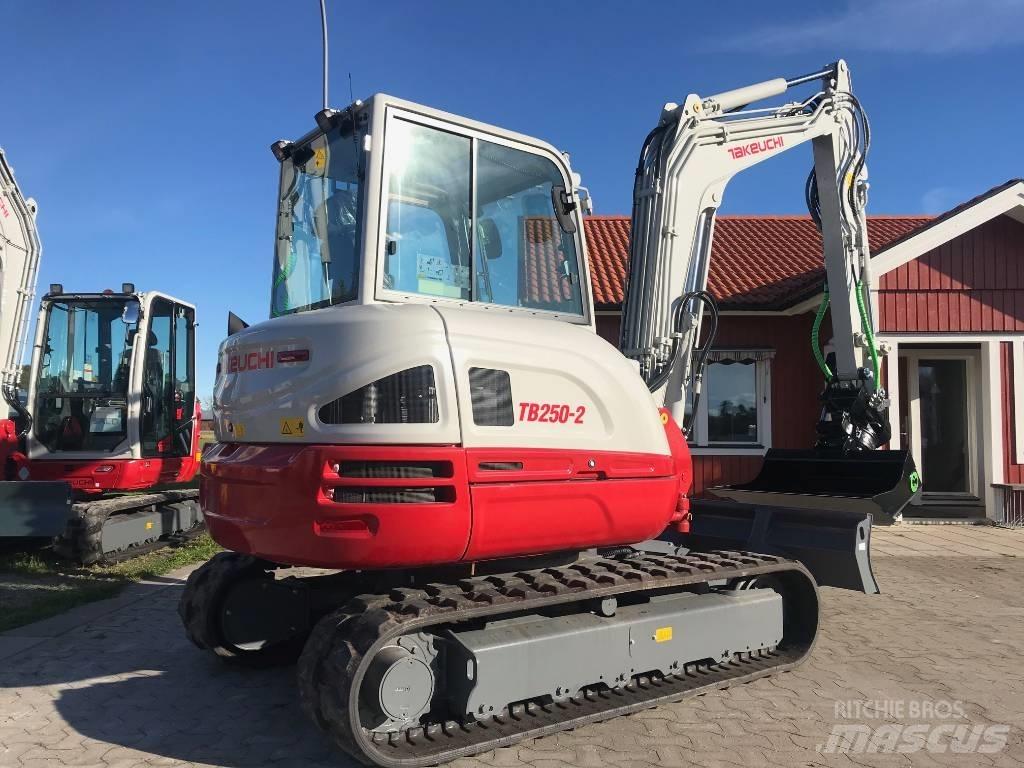 Takeuchi TB250-2 Miniexcavadoras