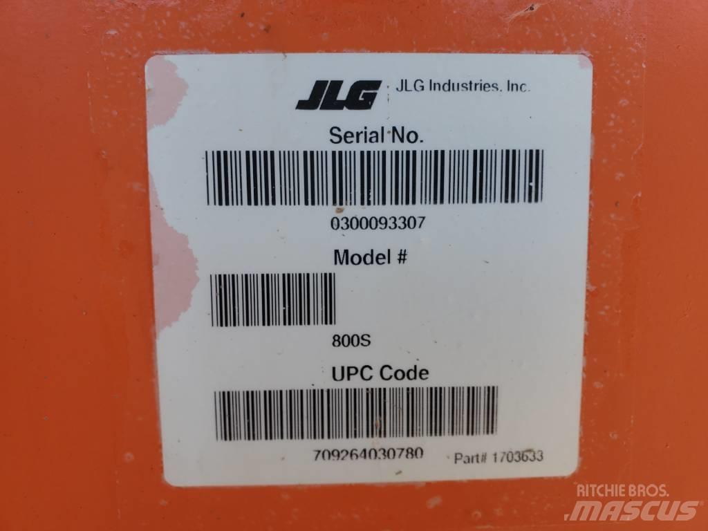 JLG 800 S Montacargas todo terreno