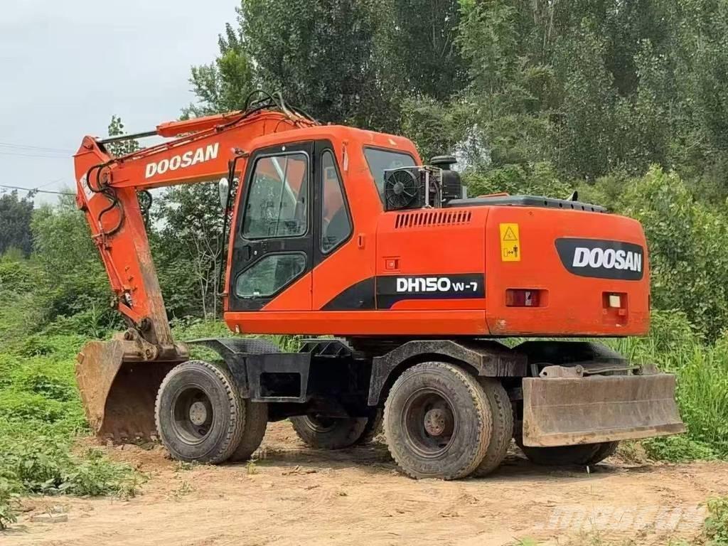 Doosan 150 W-7 Excavadoras de ruedas
