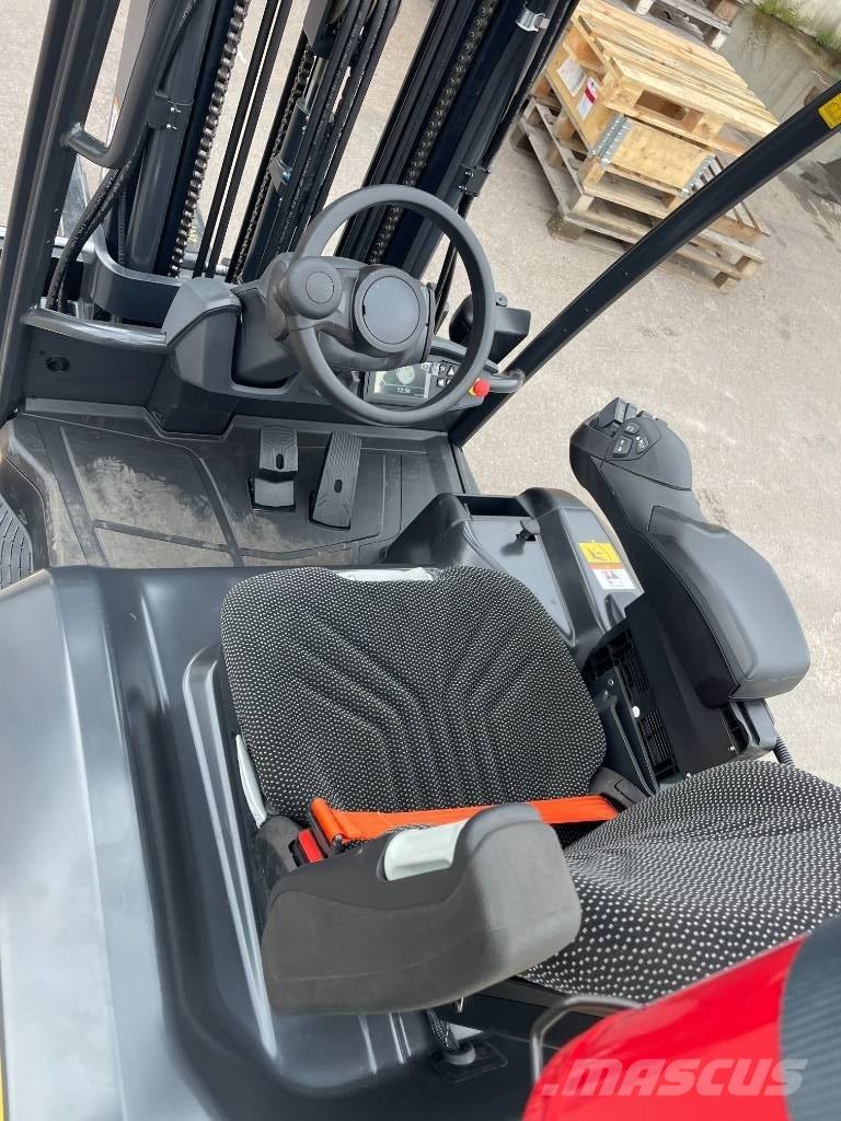 CAT 1,8 Carretillas de horquilla eléctrica