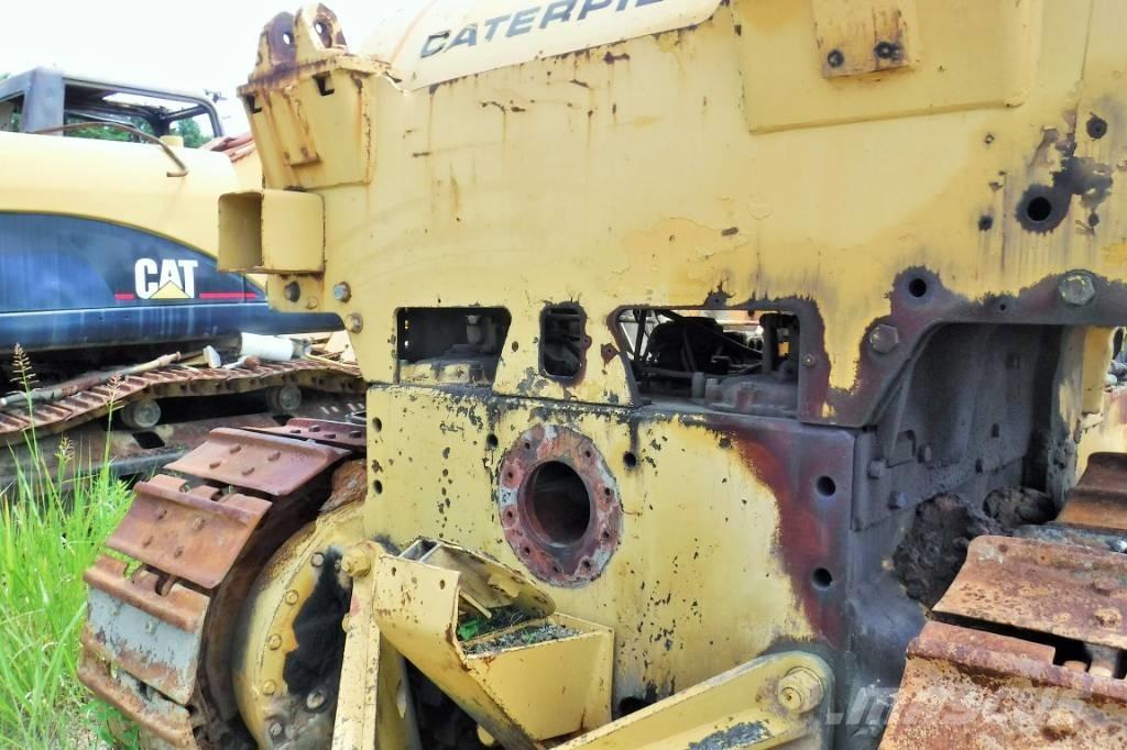 CAT D 8 K Buldozer sobre oruga