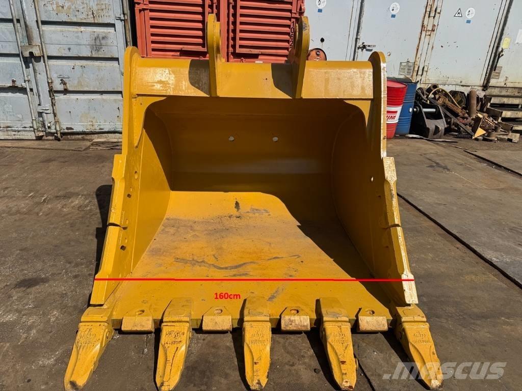 CAT 345 BUCKET Cucharones