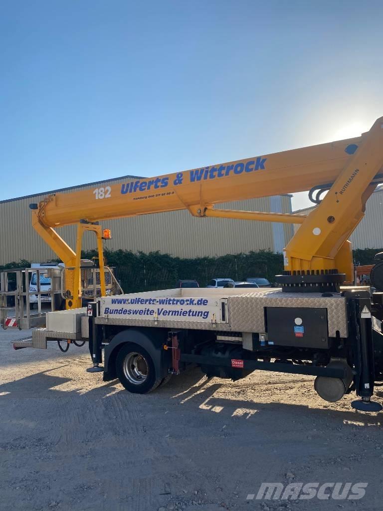 Ruthmann T 330 Plataformas sobre camión