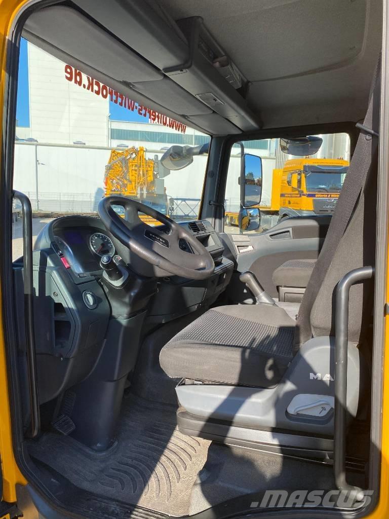 Ruthmann T 330 Plataformas sobre camión