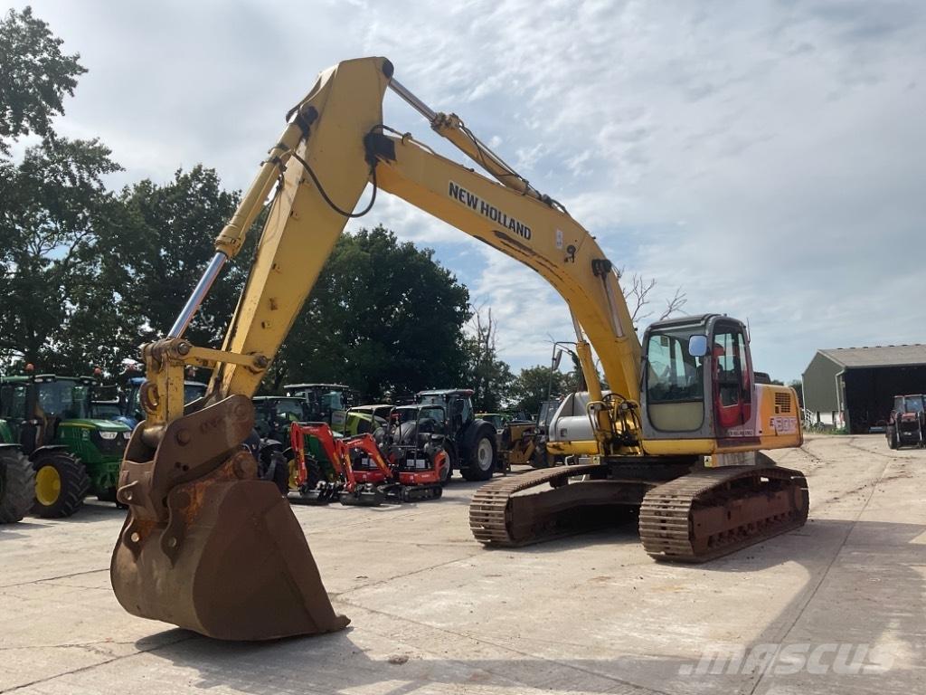 New Holland E 305 Excavadoras sobre orugas