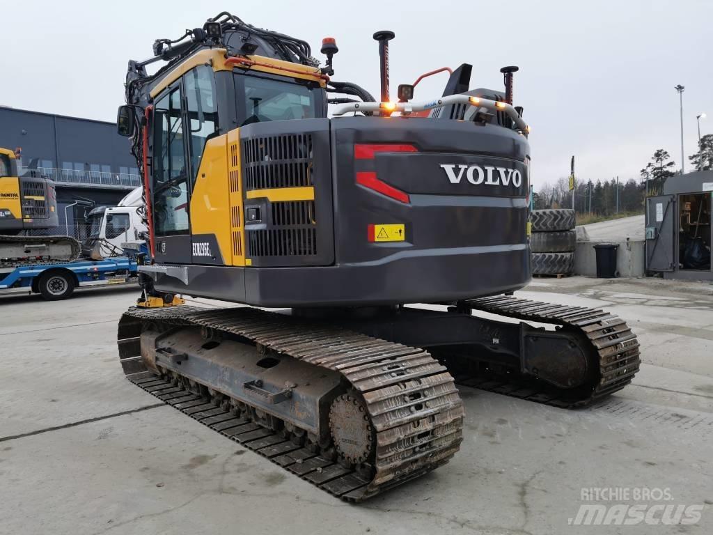 Volvo ECR235EL Excavadoras sobre orugas