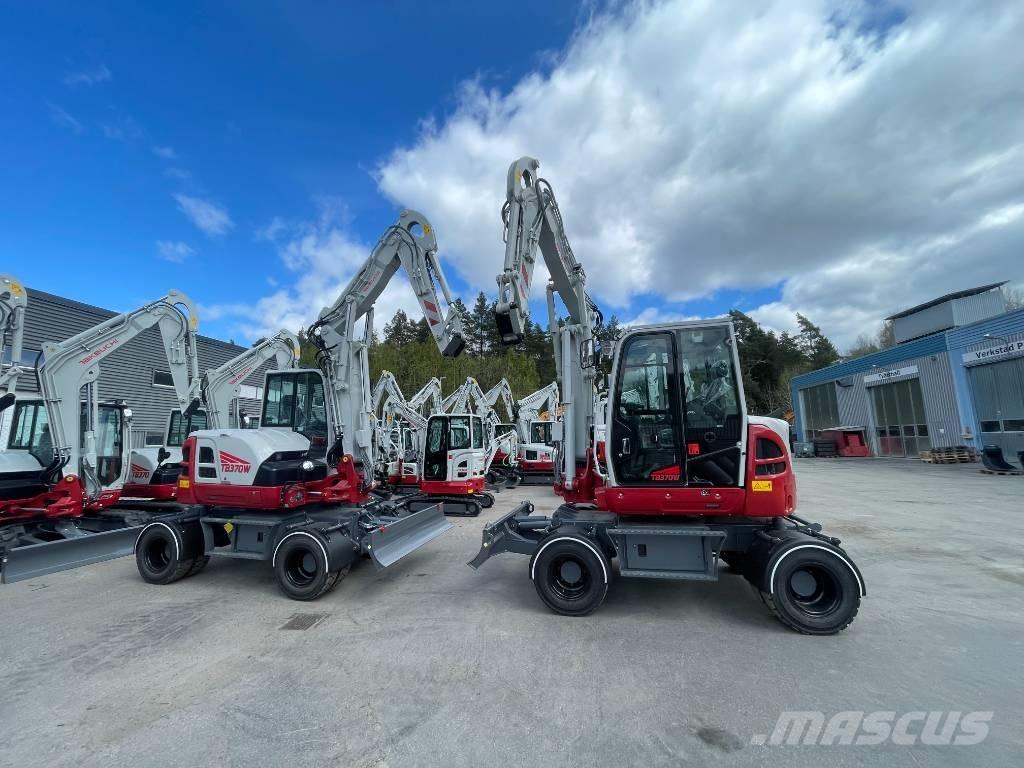 Takeuchi TB 370W Excavadoras de ruedas