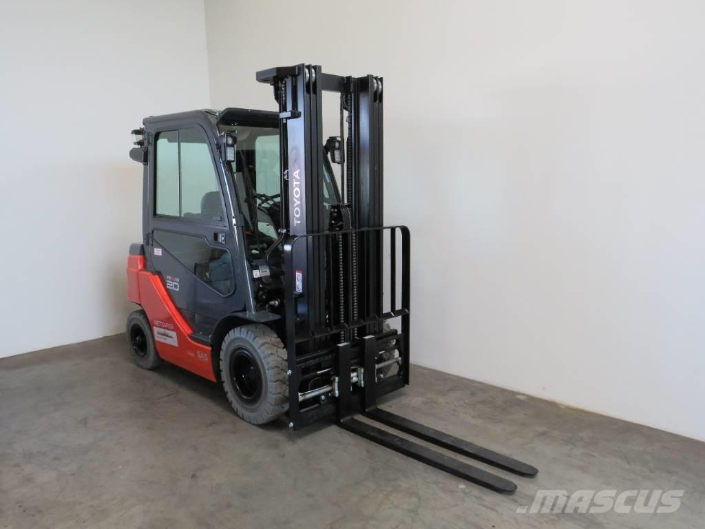 Toyota 8 FDF 20 Camiones diesel