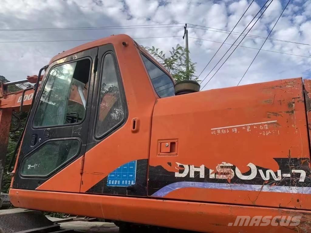 Doosan 150 W-7 Excavadoras de ruedas