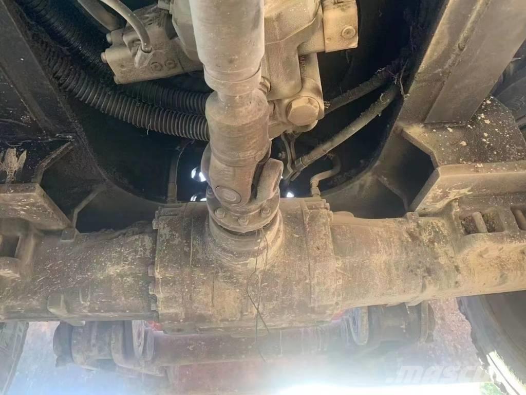 Doosan 150 W-7 Excavadoras de ruedas