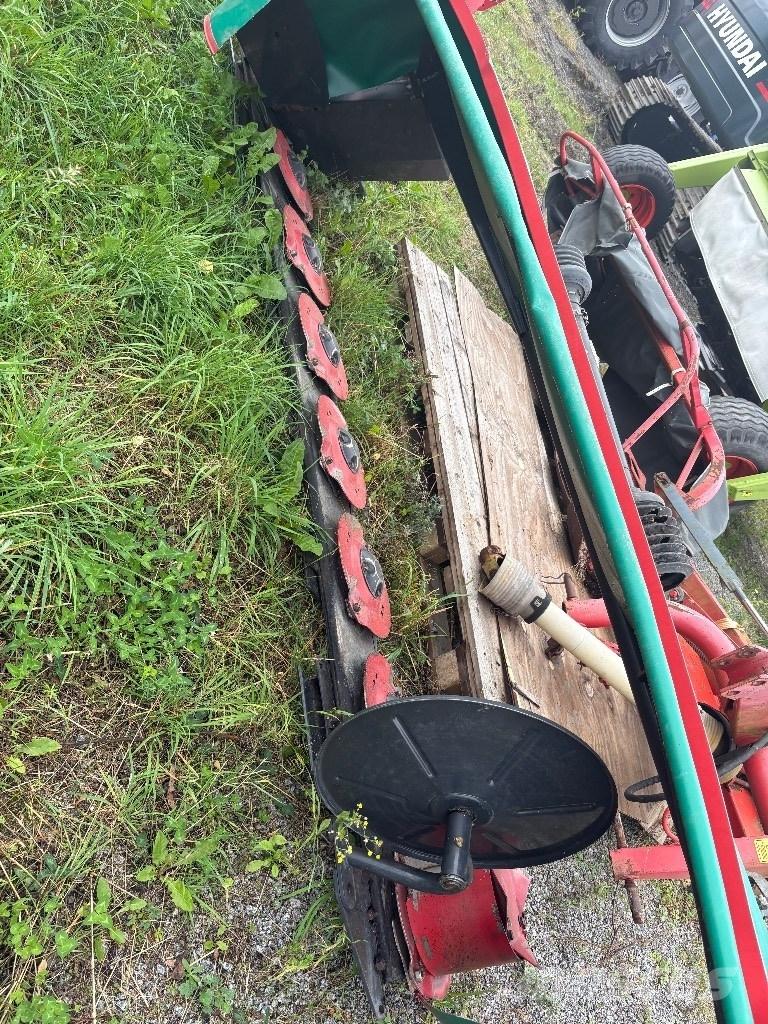 Kverneland 2628M Podadoras