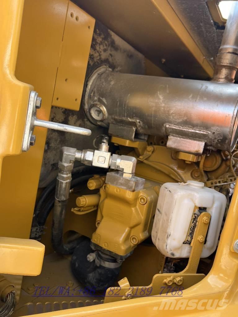 CAT 310 Excavadoras sobre orugas