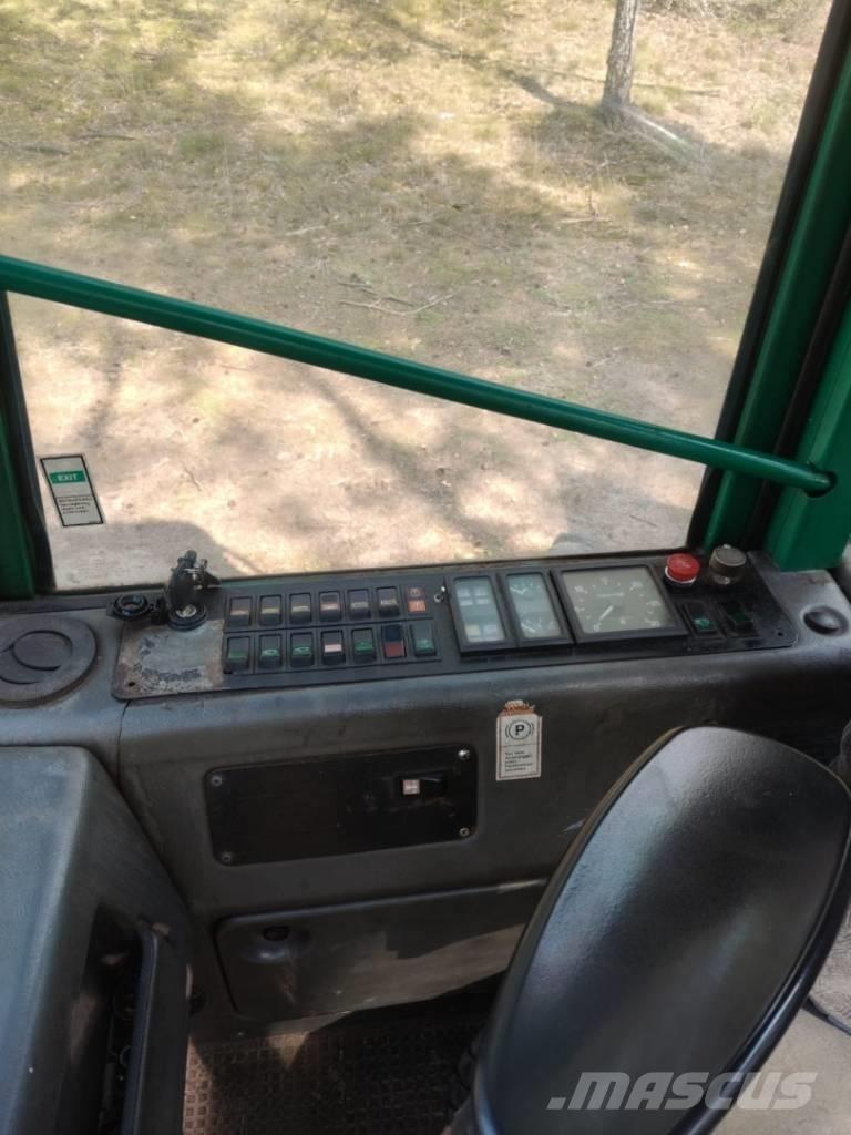 Timberjack 1010D Transportadoras