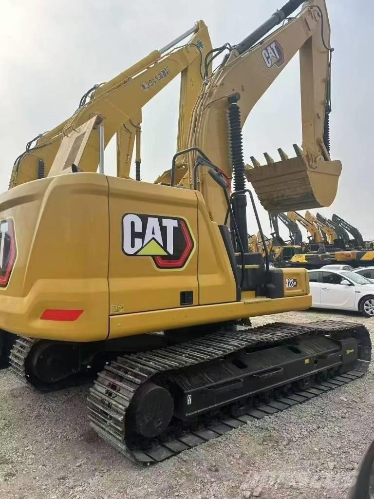 CAT 323 Excavadoras sobre orugas