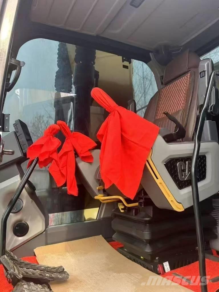 CAT 323 Excavadoras sobre orugas