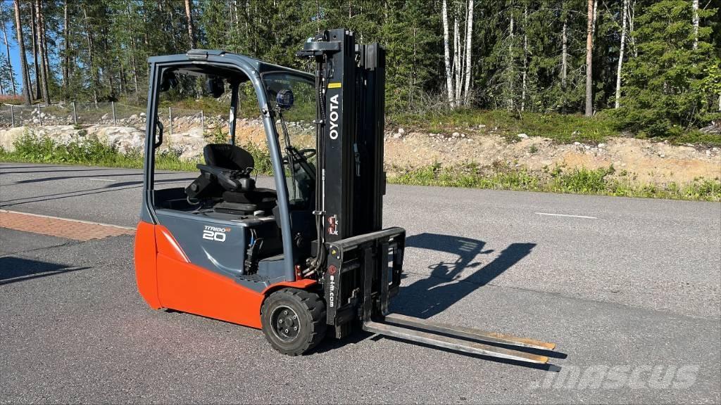 Toyota 8 FBET 20 Carretillas de horquilla eléctrica