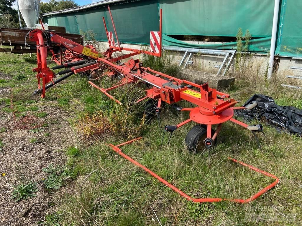 Kuhn GF8702 Rastrilladoras y rastrilladoras giratorias