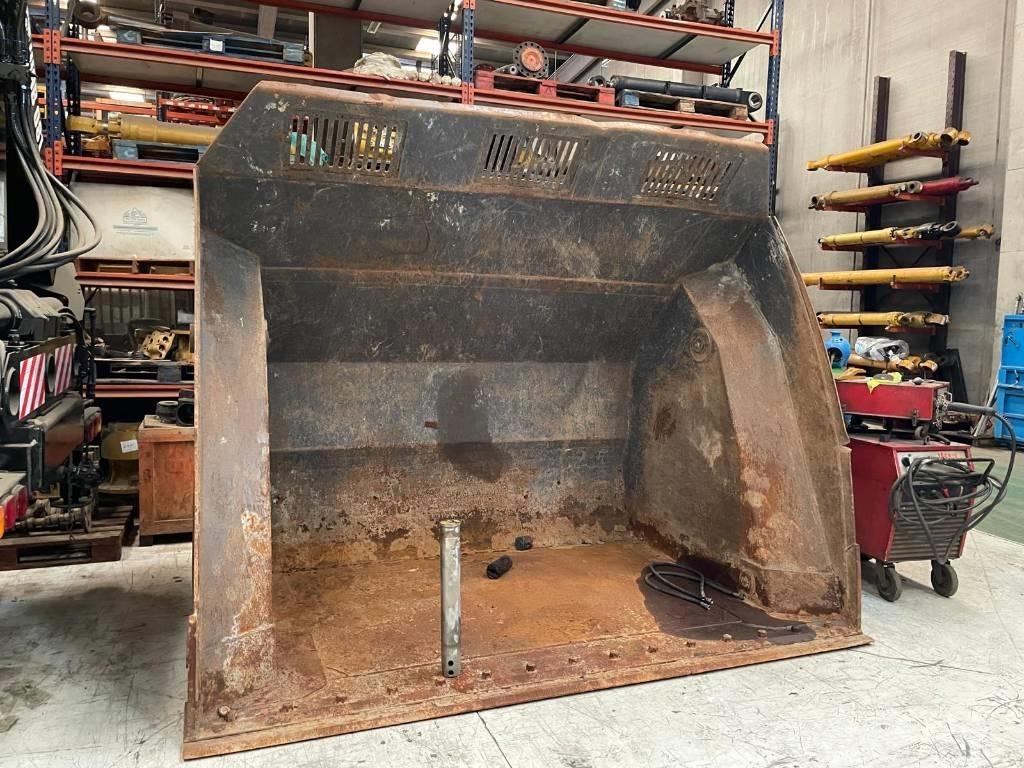 Volvo L 120 H Cucharones