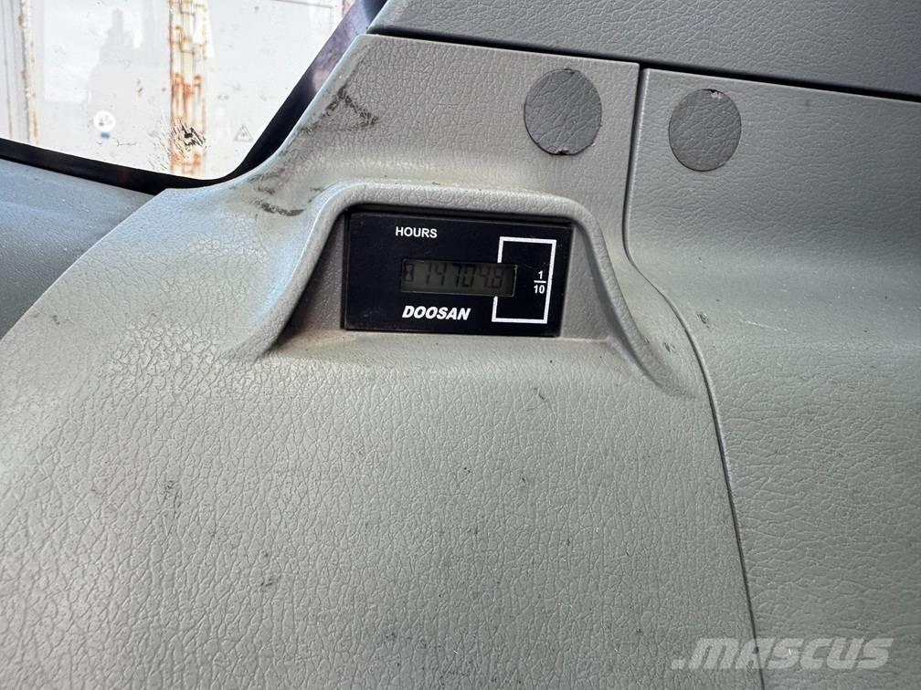 Doosan DX 300 LC-3 Excavadoras sobre orugas