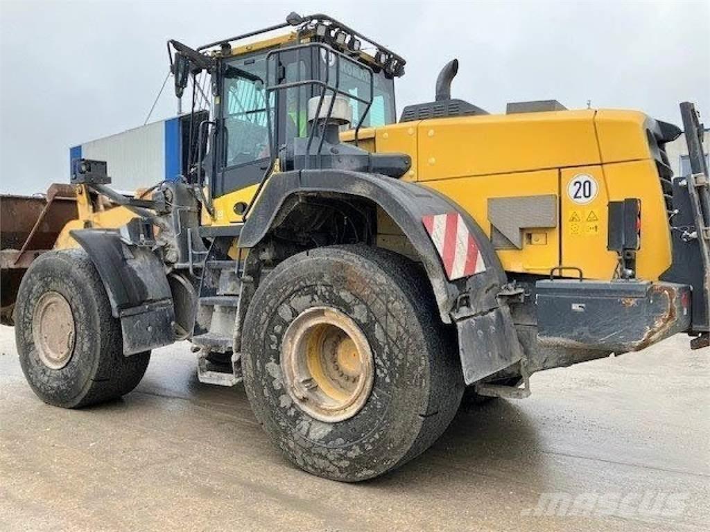 Komatsu WA 380--8E0 Cargadoras sobre ruedas