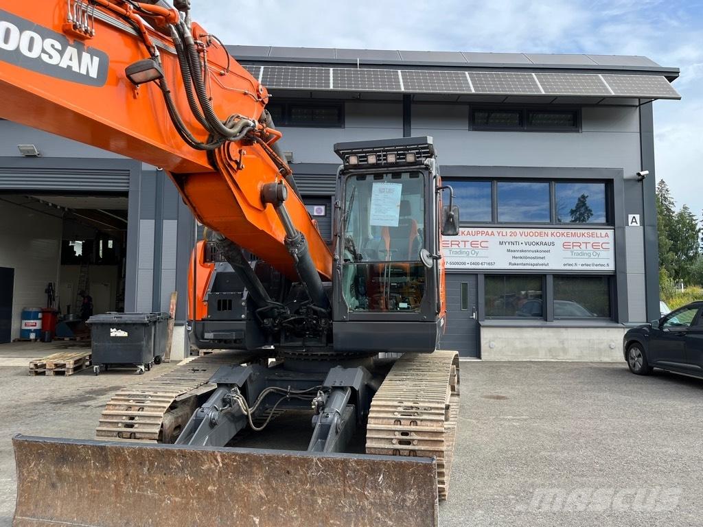 Doosan DX 235 LCR-5 Excavadoras sobre orugas