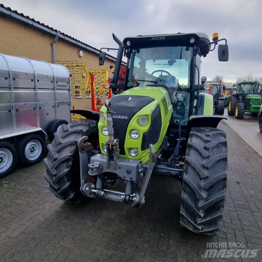 CLAAS Atos 340 Tractores