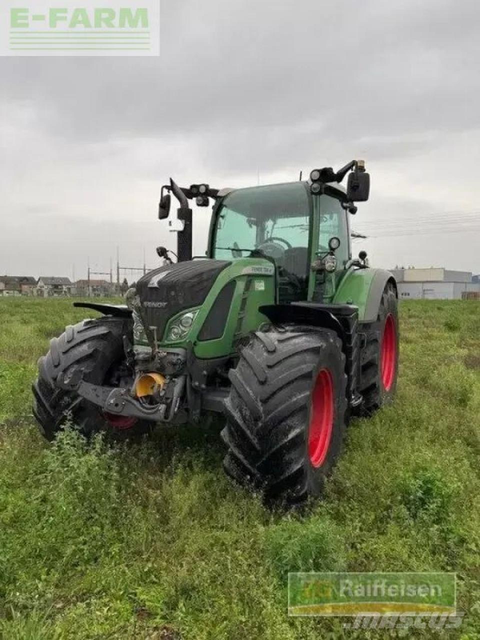 Fendt 724 vario Tractores