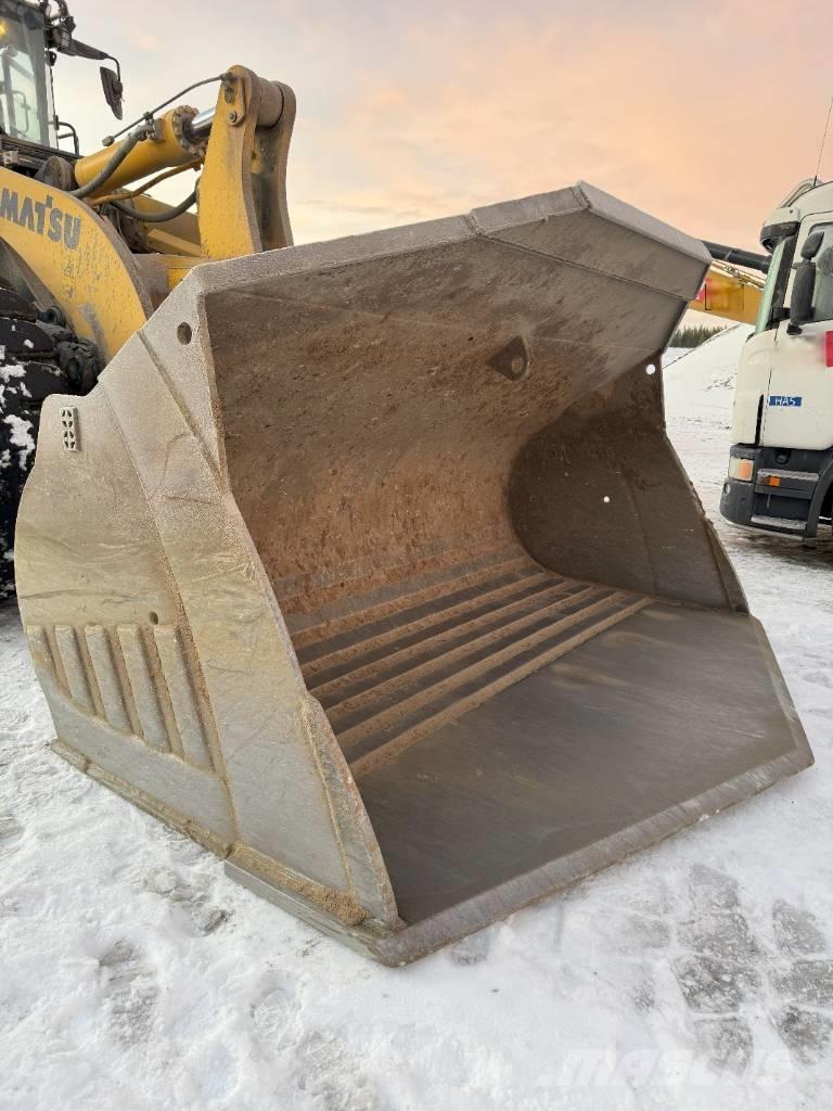 Komatsu WA 500- 8 Cargadoras sobre ruedas