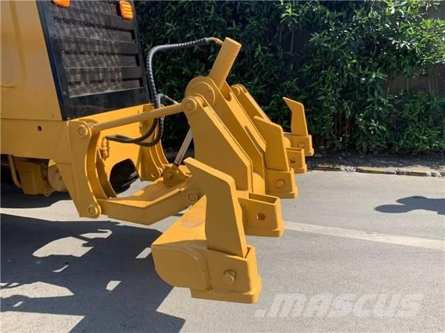 CAT 140K Niveladoras