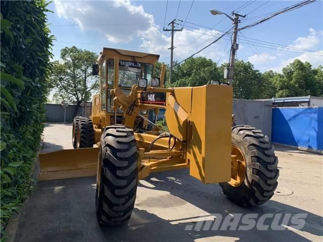 CAT 140K Niveladoras