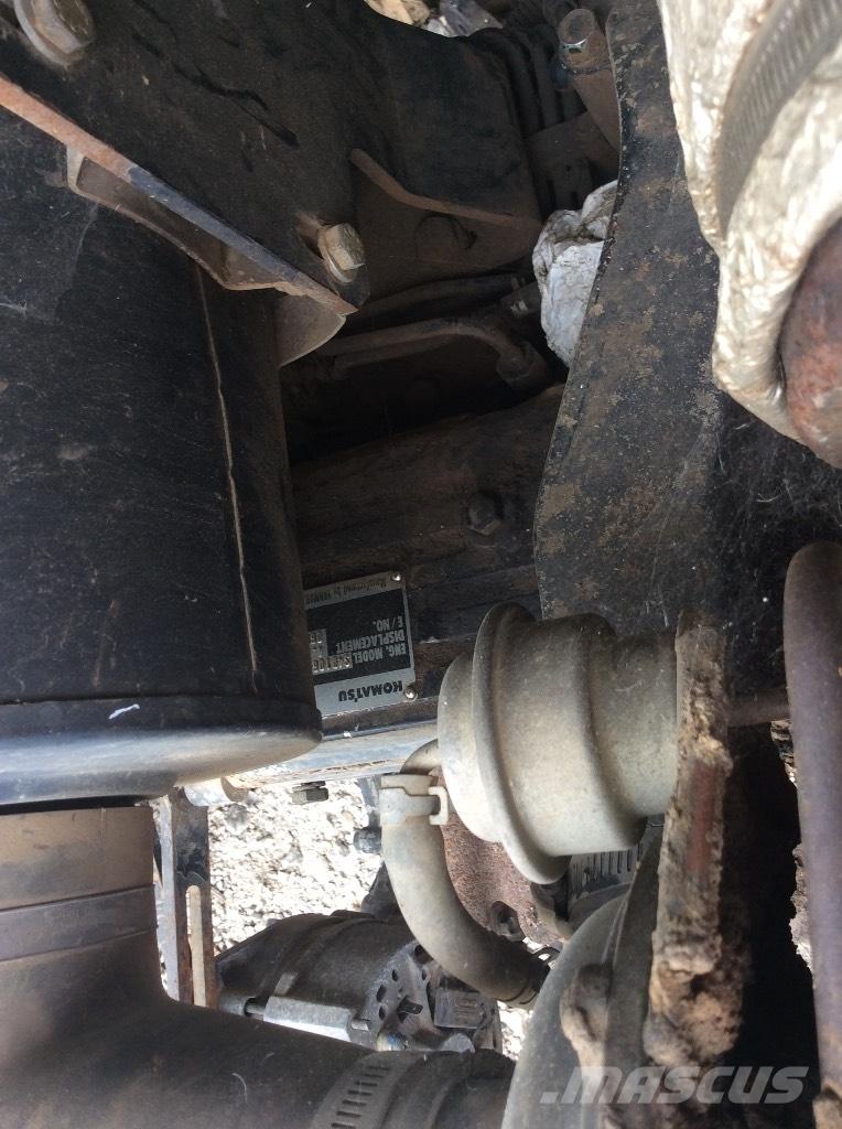 Komatsu WB 93 R Motores