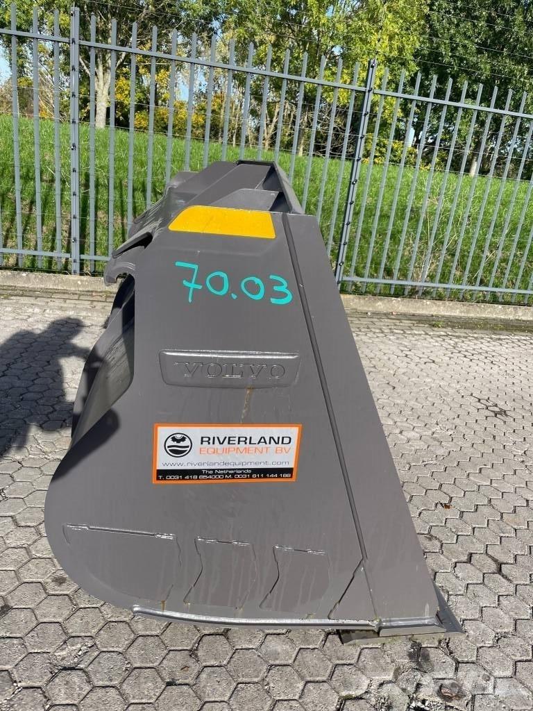 Volvo L 70 H Bucket Cucharones