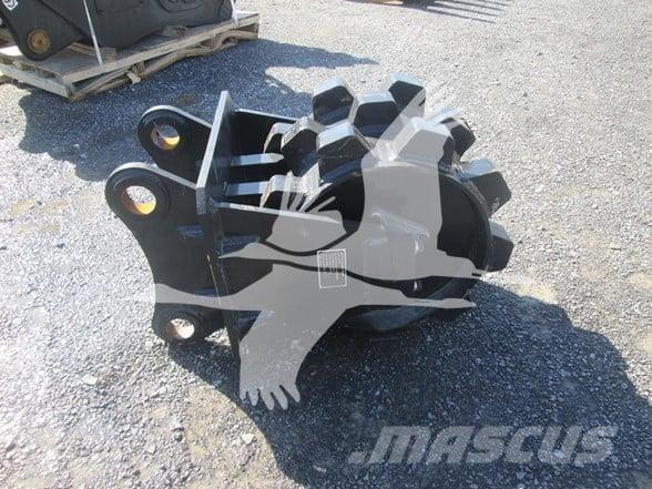  GIYI CAT 320 Llantas