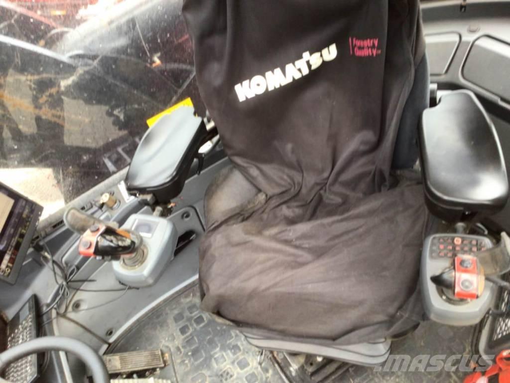 Komatsu 951 Cosechadoras