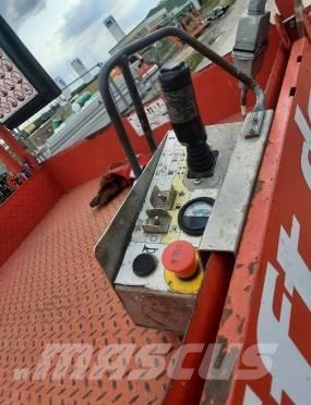 SkyJack SJ III 4740 Plataformas tijera