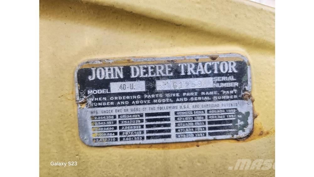 John Deere 40 U Tractores