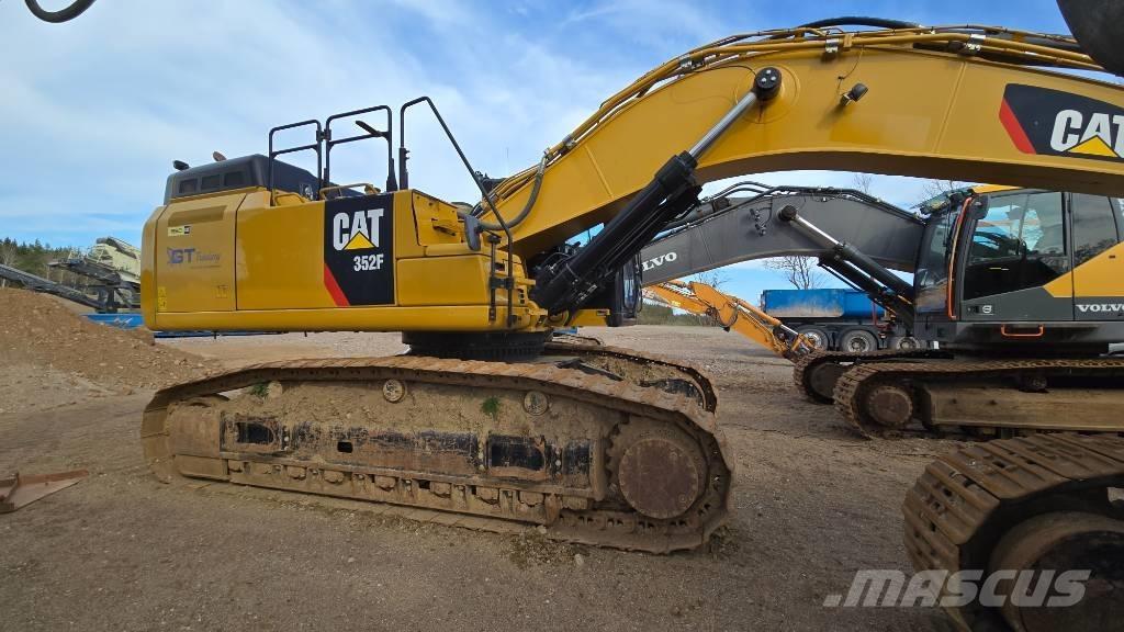 CAT 352 F Excavadoras sobre orugas