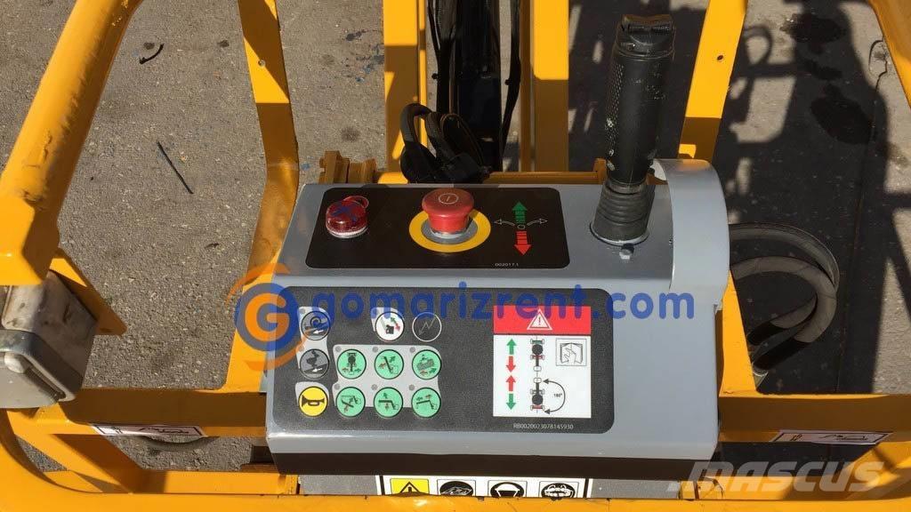 Haulotte HA 12 IP Plataformas con brazo de elevación manual