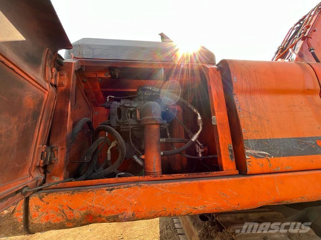 Doosan DX 480 LC Excavadoras sobre orugas