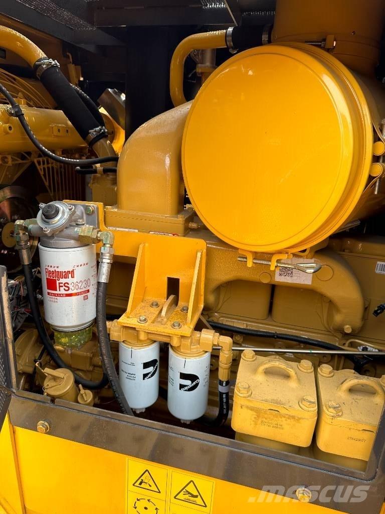 Shantui SD22 Buldozer sobre oruga