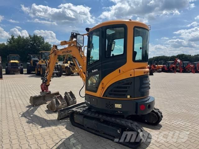 Hyundai R25Z-9 AK Miniexcavadoras
