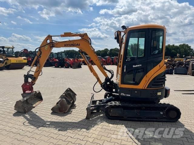 Hyundai R25Z-9 AK Miniexcavadoras