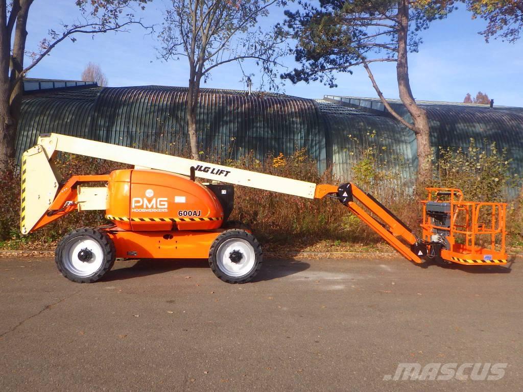 JLG 600AJ Plataformas con brazo de elevación manual