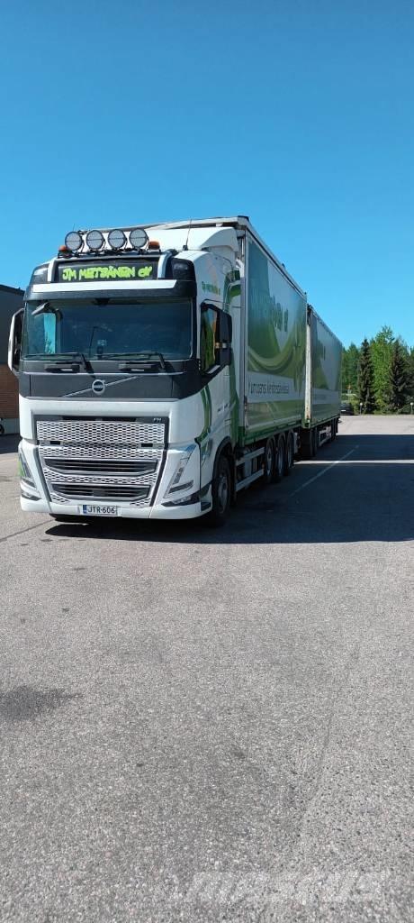 Volvo FH 13 Camiones de volteo para virutas de madera
